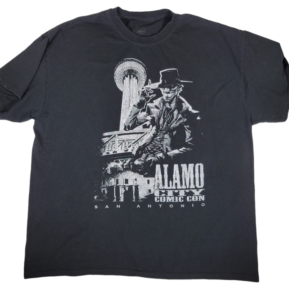 Alamo City Comic Con Souvenir T-shirt Featuring The Joker XL